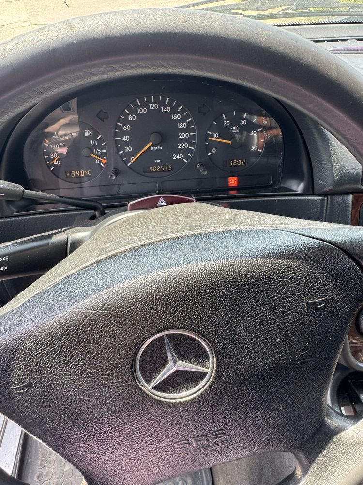 Mercedes ML W163