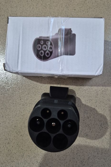 Adaptor motociclete scutere trotinete electrice la statii publice
