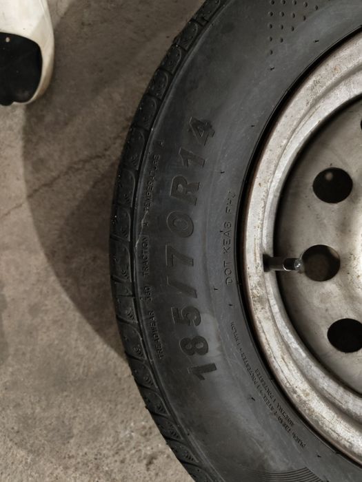 Продам резину...