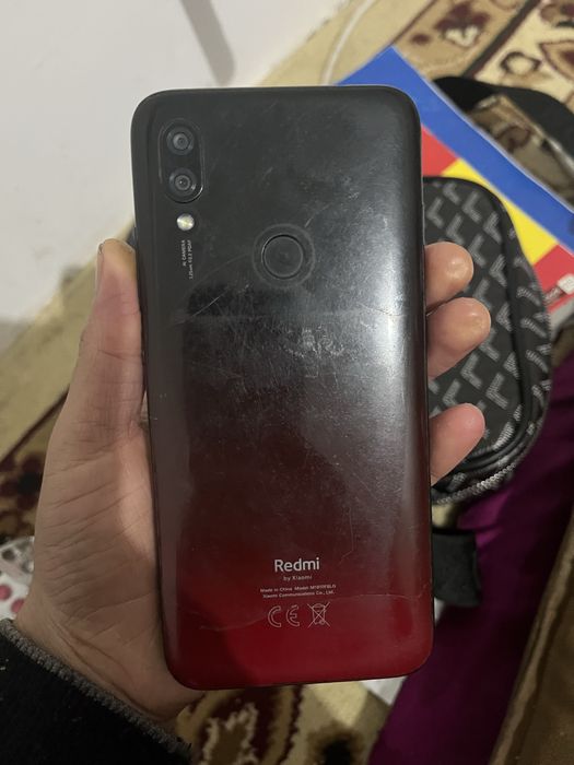 Redmi 7  sotiladi srochni 450ming oʻtb beraman
