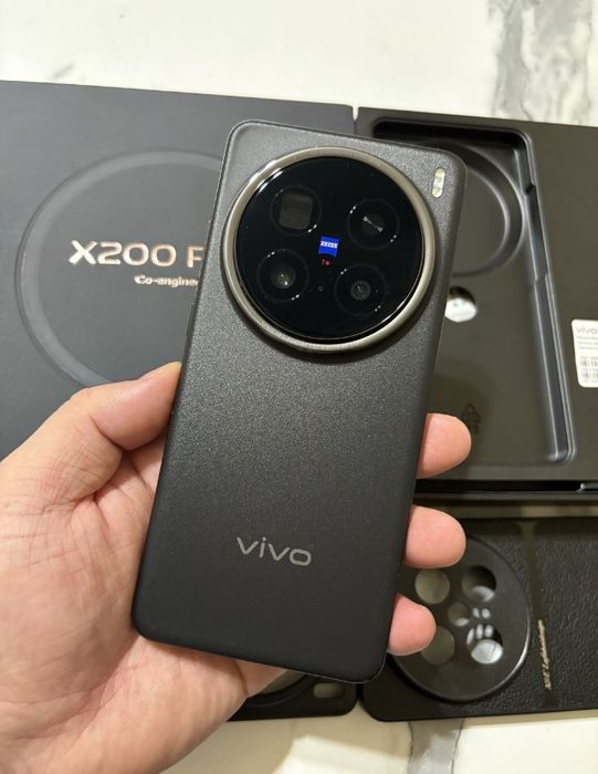Новый Vivo X200 Pro 16/512gb | 0-0-24