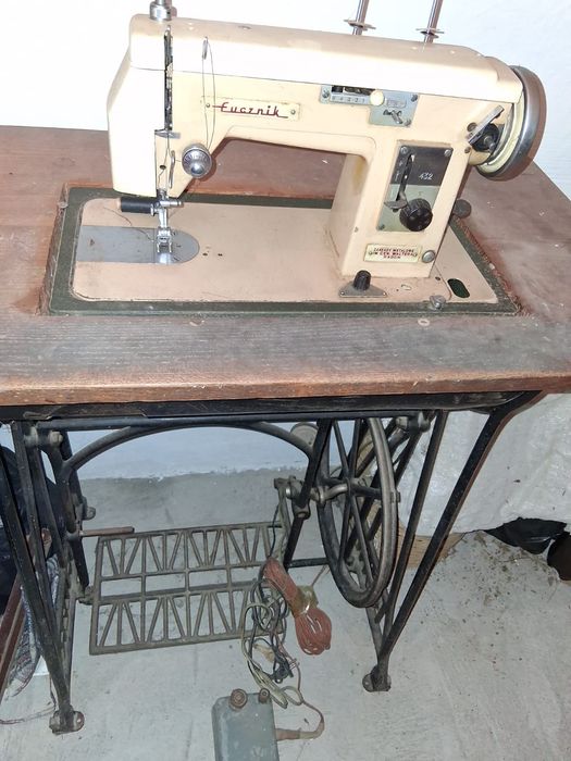 Mașină de cusut Łucznik