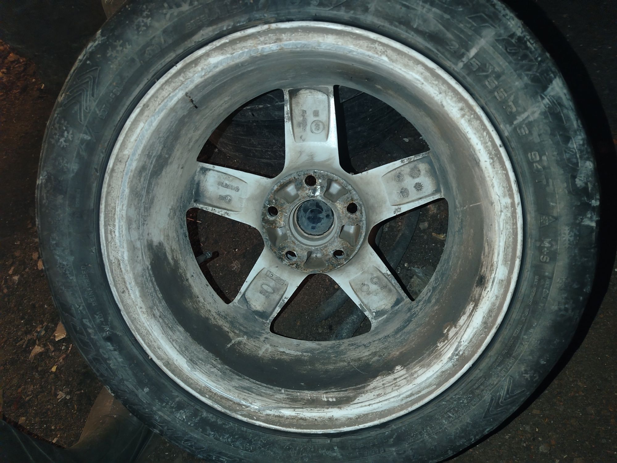 Продам 2шт титанки б/у. 16R. Марк2. Стояли.