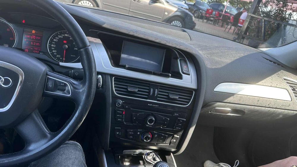 AUDI A4 B8 / 2010/11 / SLINE / Common Rail