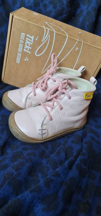 Ghetuțe fetițe Tikki 21 Barefoot Beetle (Roz deschis)