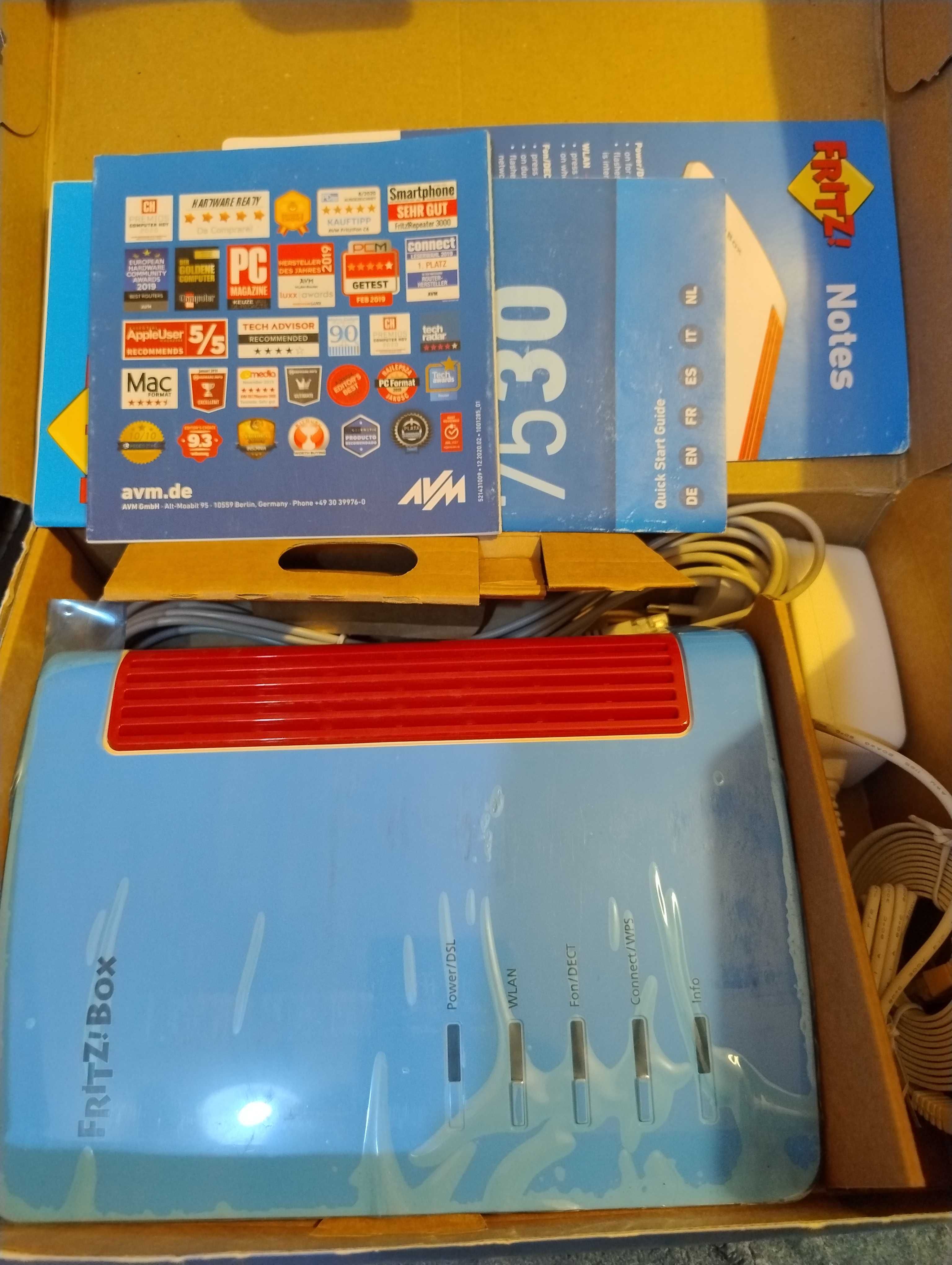 Рутер FritzBox7530, 3G+4G (LTE) 4xGigabit-Ethernet 10/100/1000 Base-T