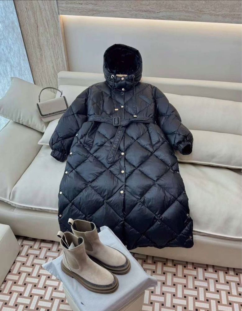 Пуховик Куртка Max Mara