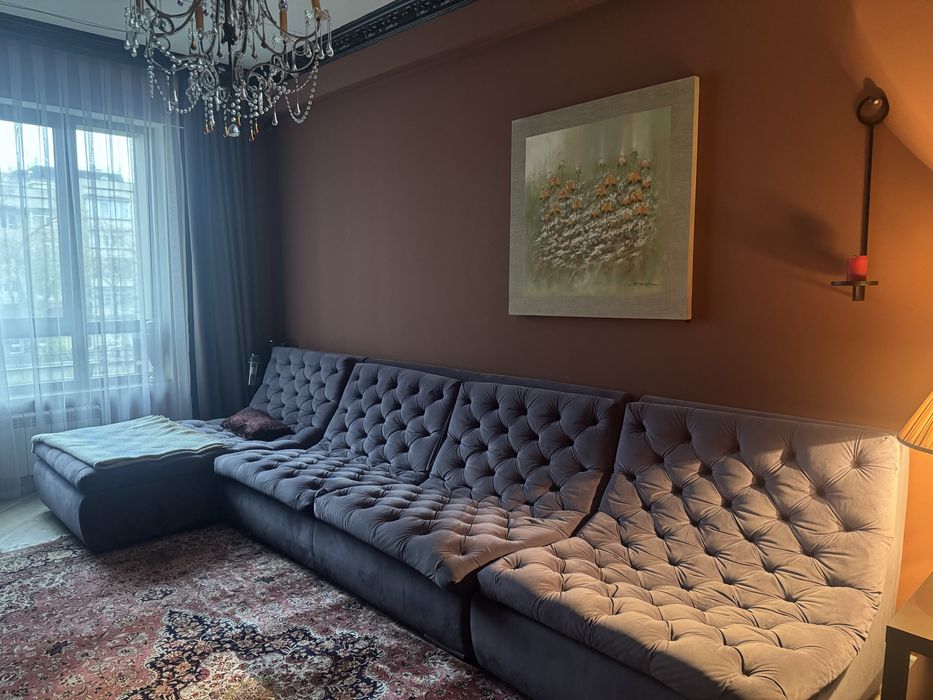 Продаю большой диван