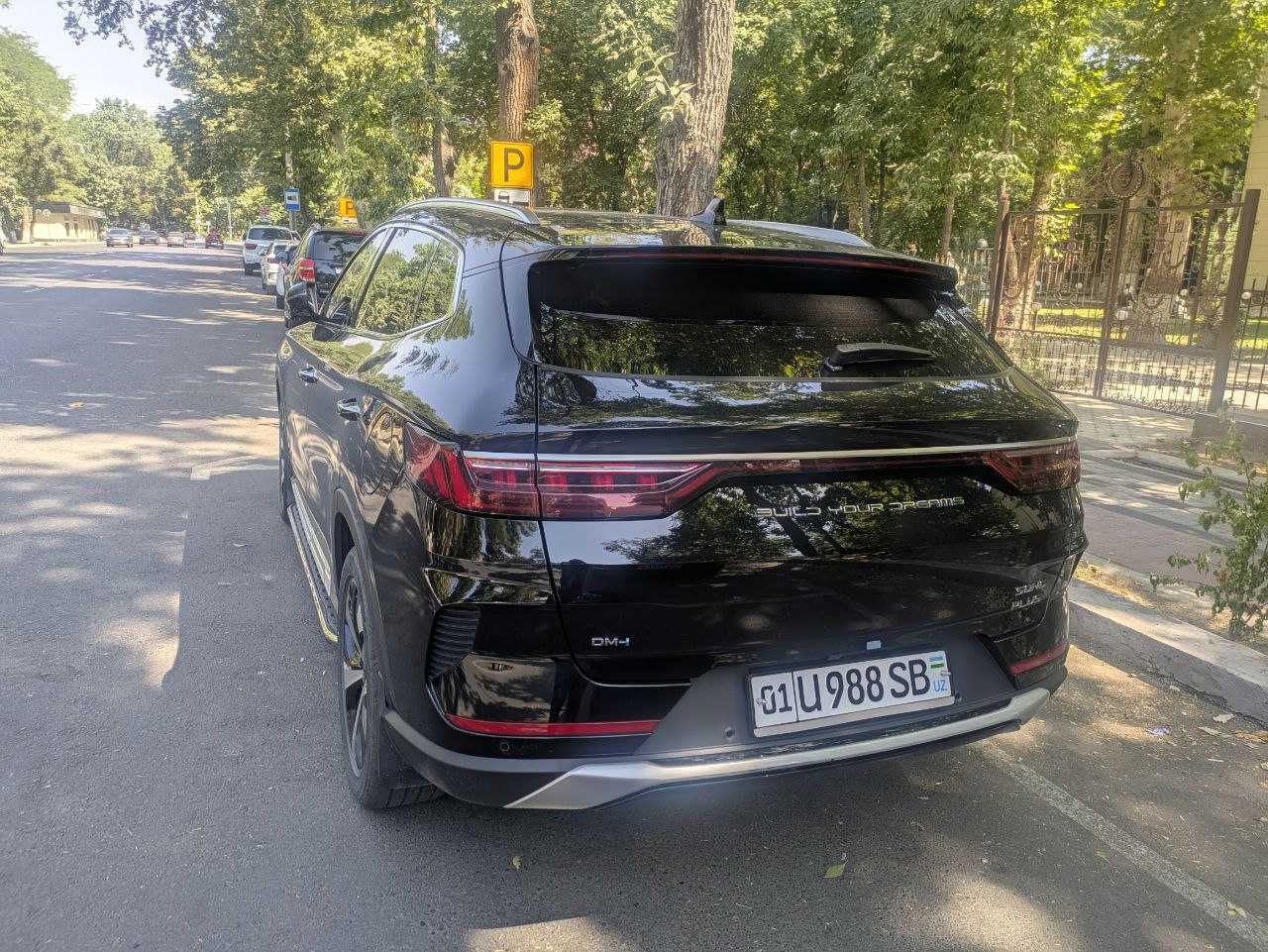 BYD SONG PLUS DM-I HYBRID 2023, Пробег 17000 км