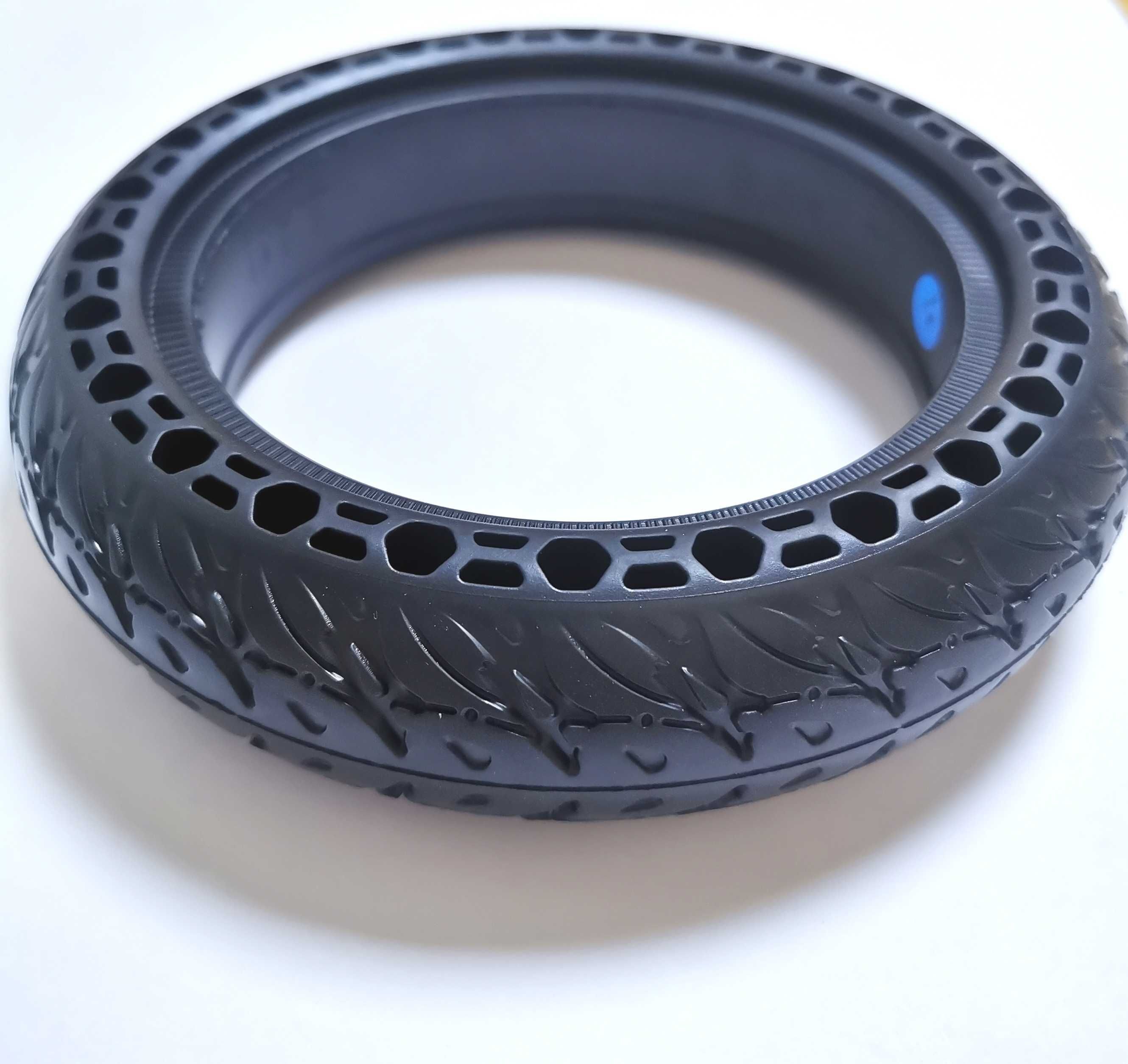 Безкамерна бандажна гума 10x2 инча за електрическа тротинетка