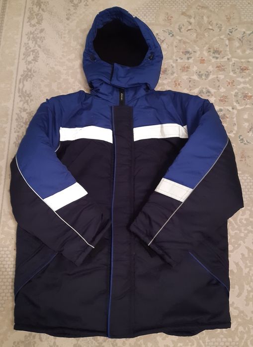 Зимняя спецодежда. Каска. Новые.