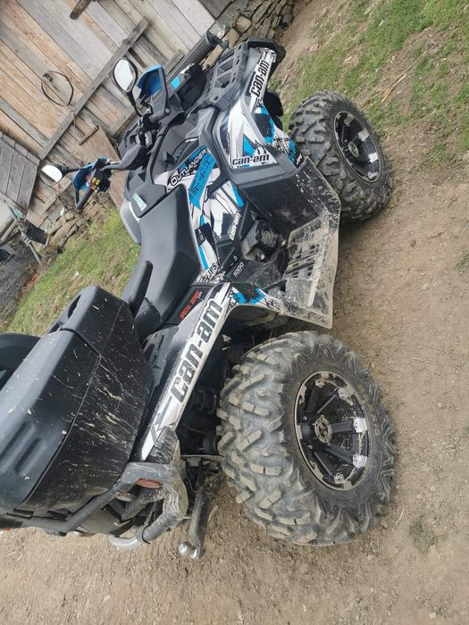 Vând atv Can-am outlander 1000r