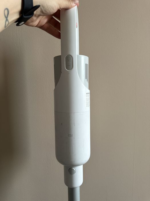 Ръчна вертикална прахосмукачка Xiaomi