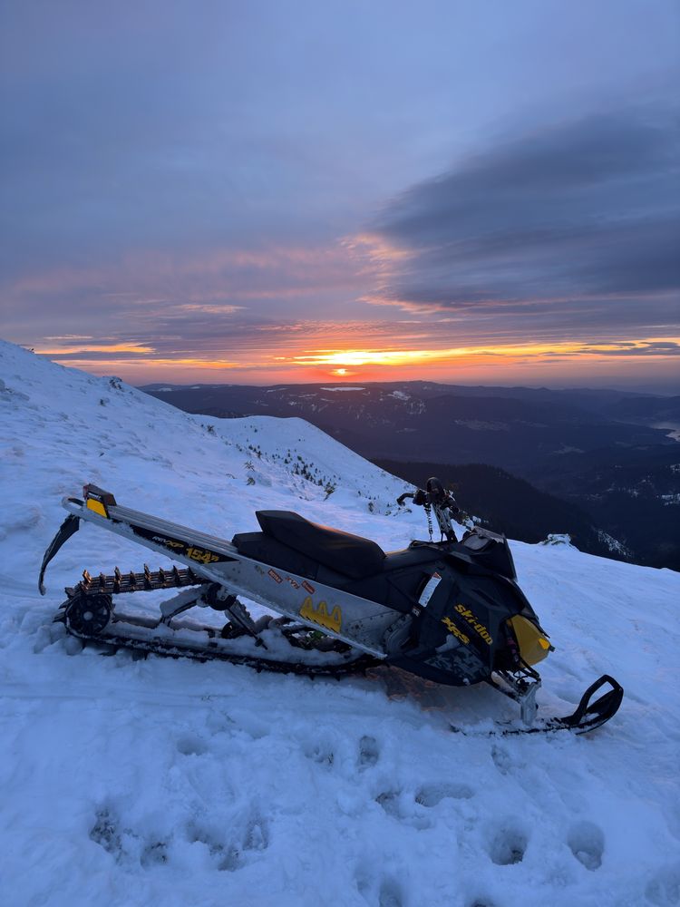 Vând Snowmobil Ski Doo 800 Summit X-RS Hillclimb Edition 154