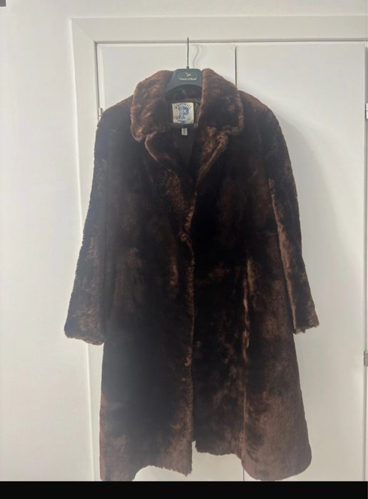 Haina de blana Mouton Dore