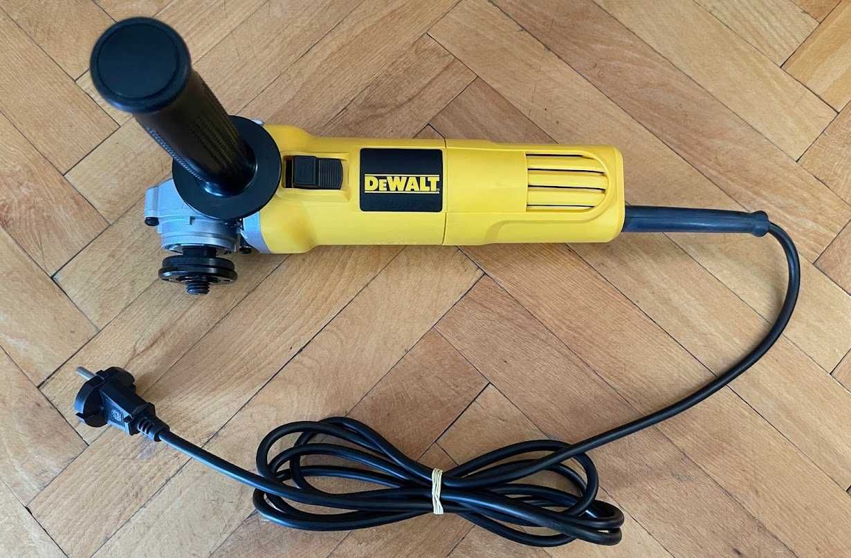 Ъглошлайф  DeWALT DWE 4117-QS 950W 12000 об/м Внос от Германия.