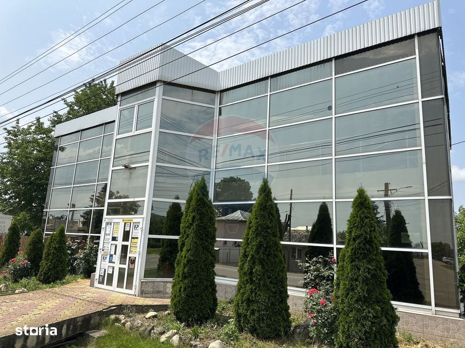 Spațiu comercial de 300 mp de vânzare