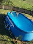 Piscina Intex ovală