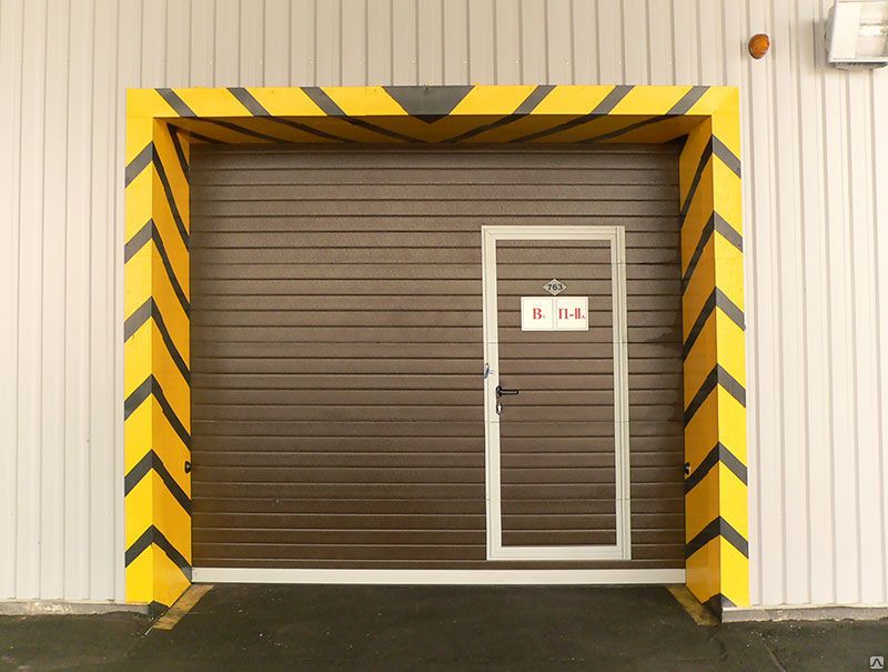 Всички видове гаражни врати, охранителни ролетни врати