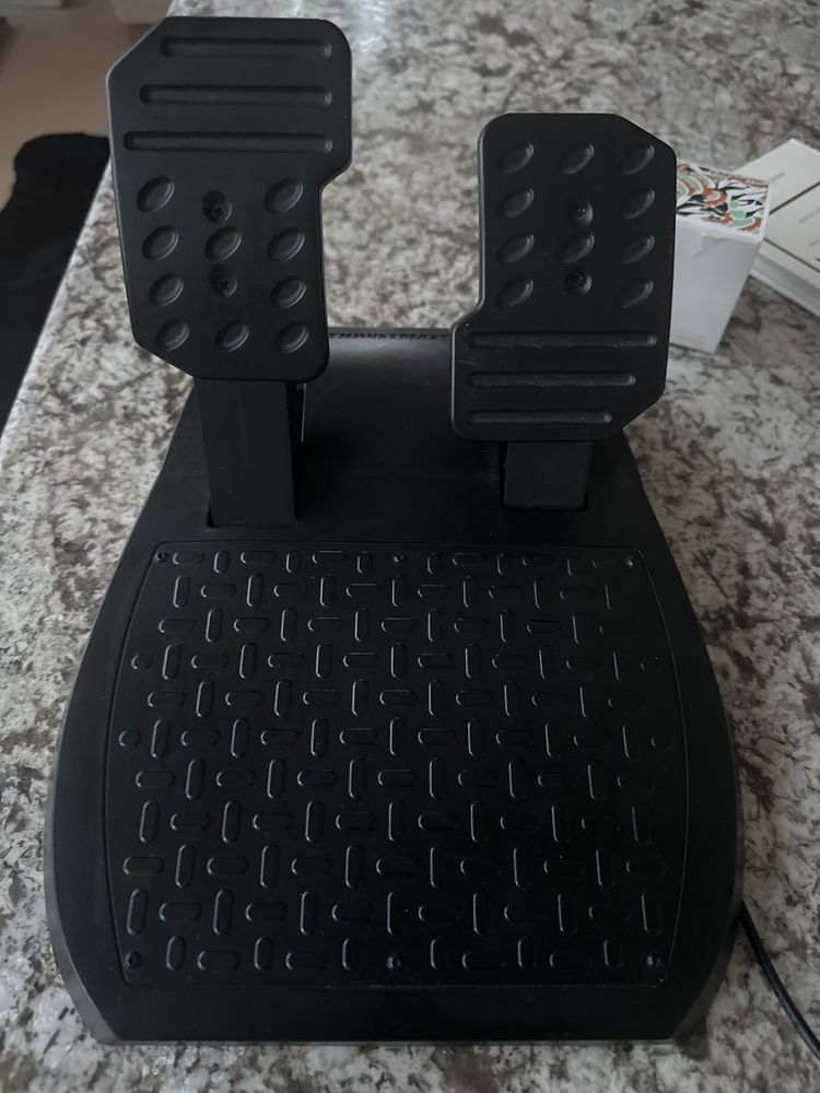 Волан Thrustmaster