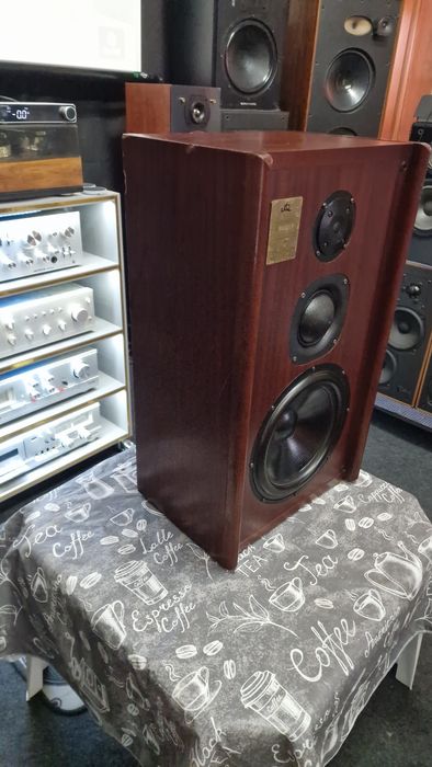 Boxe Pilot V300MK II Seas