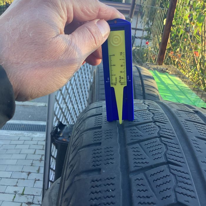 Set 2 Anvelope Iarna 150. Set 2 Anv. Vara 200. 205 50 17. Dot 21 si 22