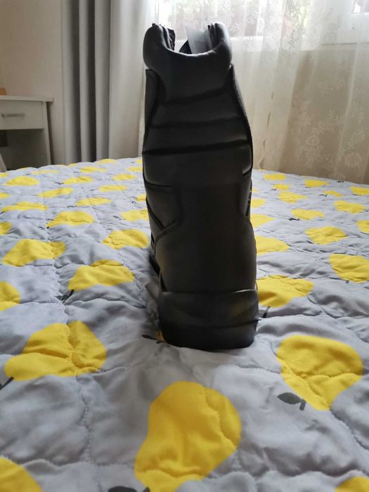 Зимни обувки кубинки