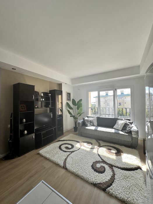 Inchiriez Apartament 2 camere Complex Rezidential Cosmopolis
