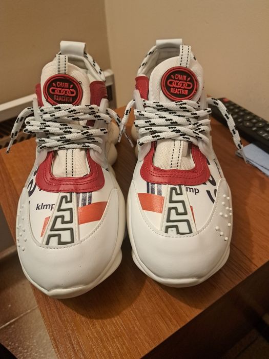 Продавам мъжки маратонки