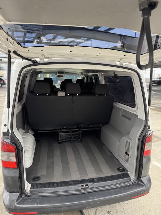 Volkswagen Transporter T5 Extralung -9 locuri