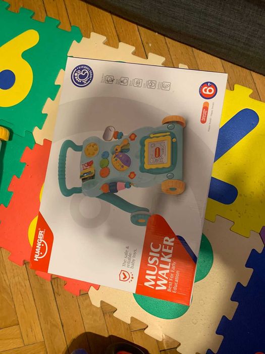 Premergator multifunctional , cu centru de activitati- Huanger