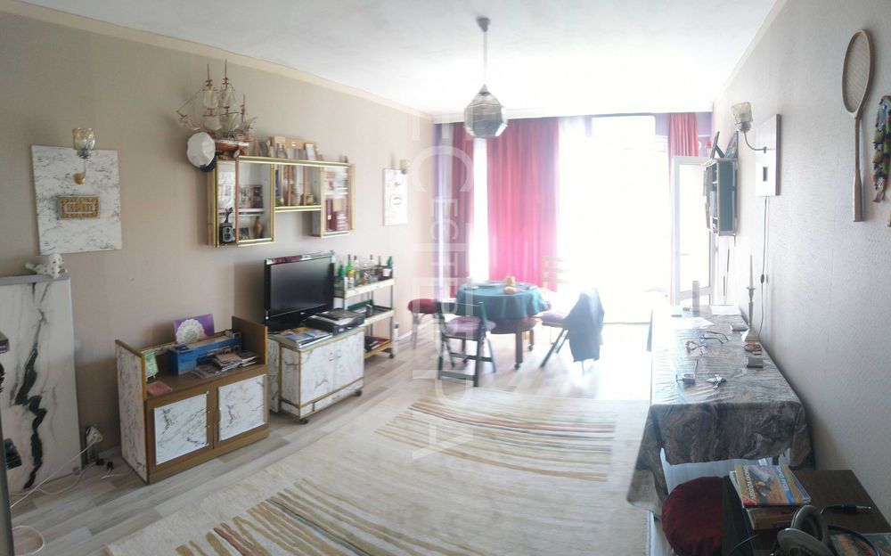 Продава се Тристаен апартамент в София, Света Троица - 88 кв.м за 2216 €/кв.м - Снимка #1