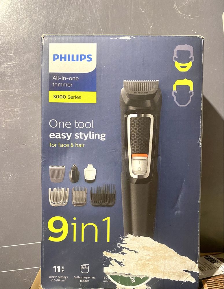 Мултифункционален тример Philips Series 9 в 1 за коса, брада и тяло
