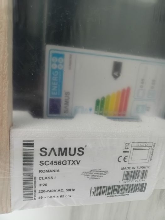 НОВА фурна за вграждане Samus SC456GTXV, 43л, ширина 45 см, 1900 W