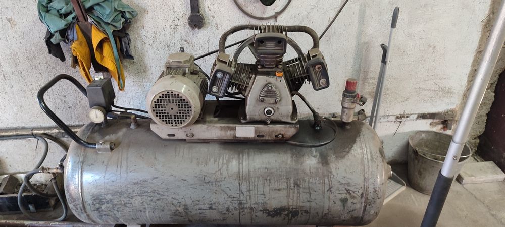 компрессор 200л, на 380