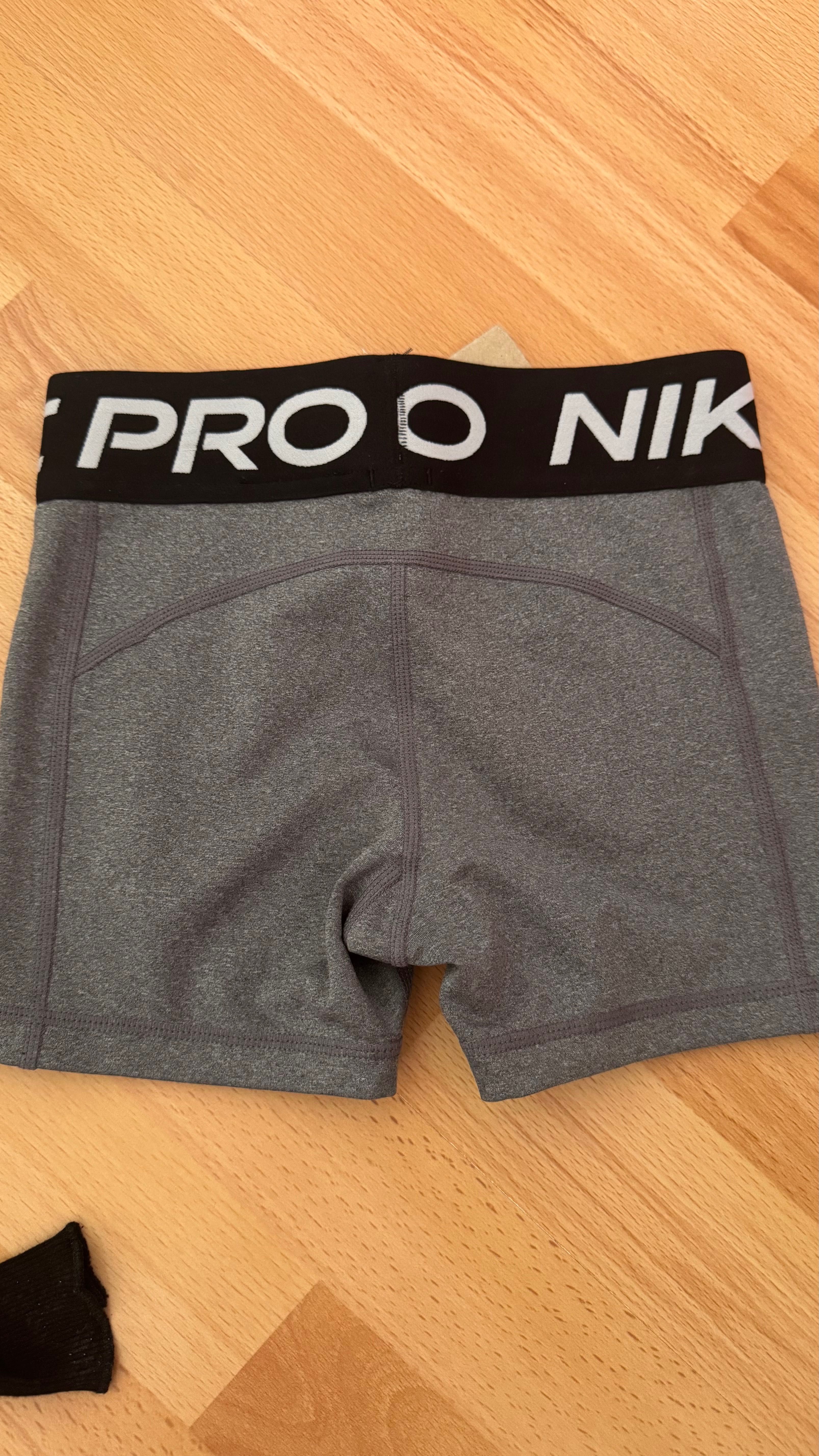Спортен клин Nike pro