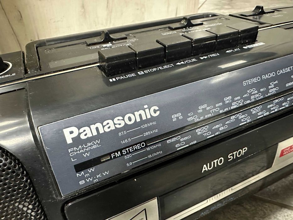 Радиокасетофон Panasonic RX-FS400