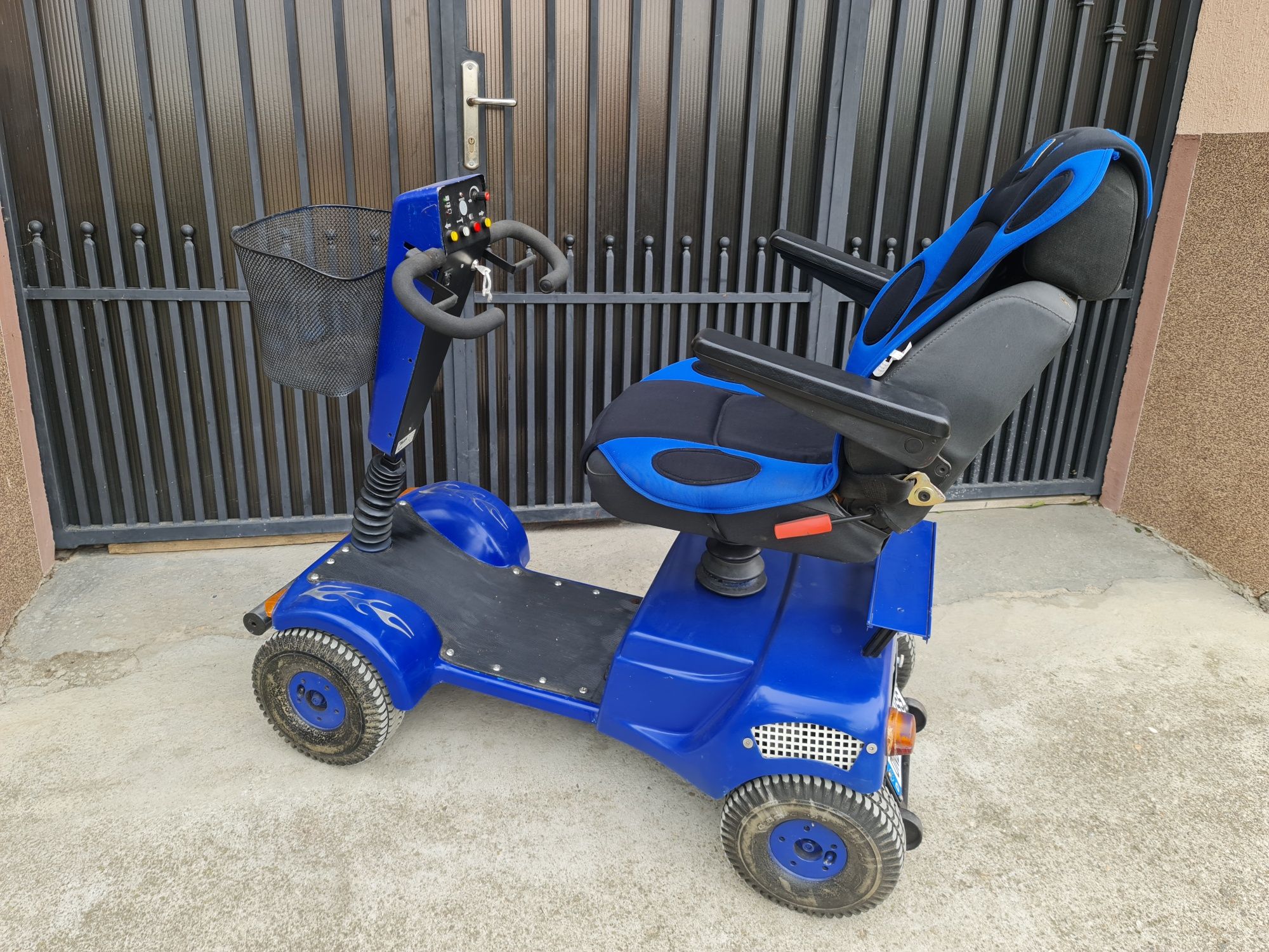 Scooter scaun  pentru batrin electric adus din Germania