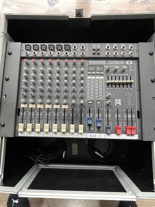 Mixer dynacord 600 activ si boxe dynacord a112