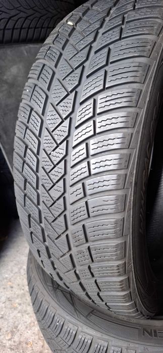 2бр. 205/55/17 Vredestein 6mm грайфер, дот 20г. Безплатен монтаж