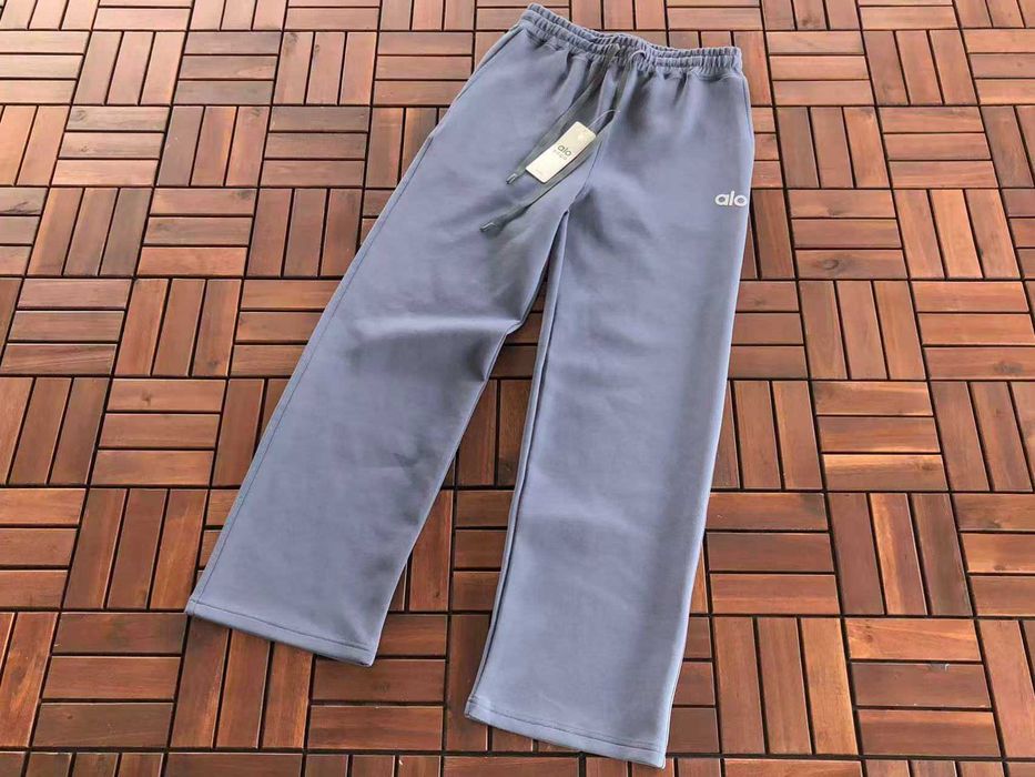 Pantaloni de trening ALO Yoga Premium