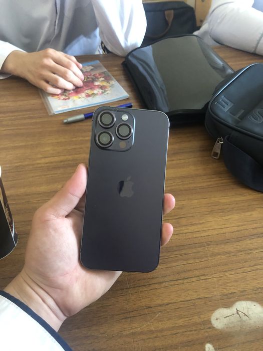 Айфон 14 Pro Max С гарантией