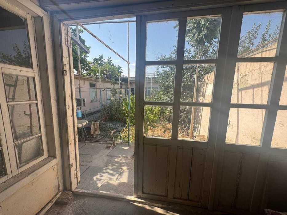 Коттедж участок в навои 3 сотки от владельца