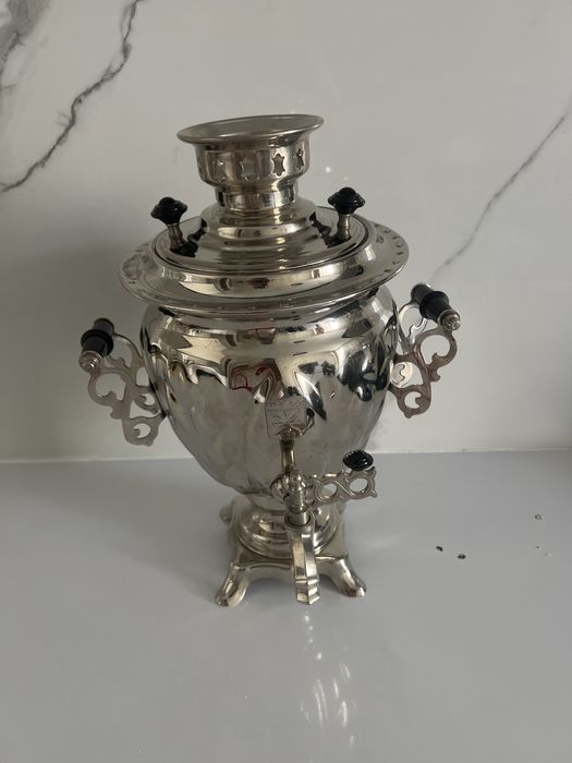 Самоварь новый советский в рабочим состояний из латуна