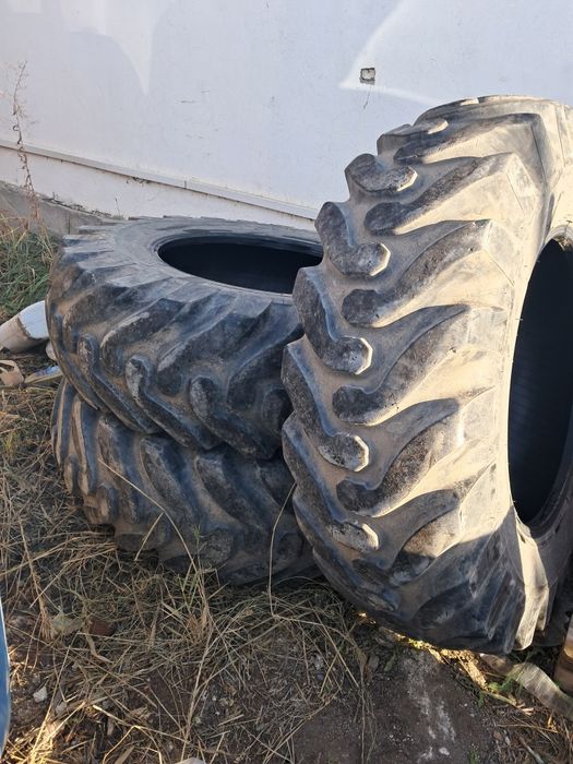 Покрышки задние.