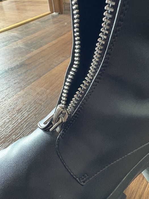 Дамски боти Guess