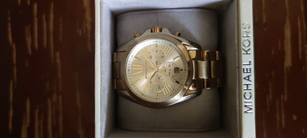 Наручные часы Michael kors