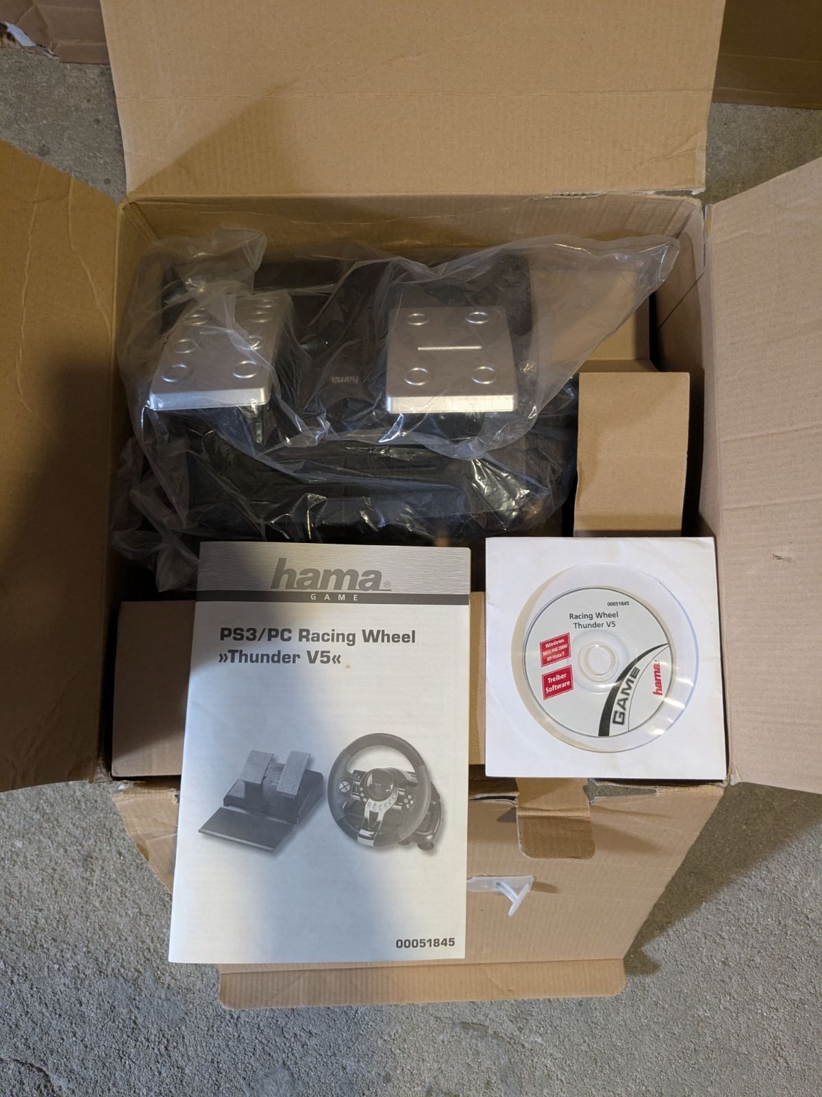 Hama racing wheel "Thunder V5"