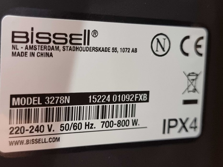 Aspirator profesional cu spalare Bissell power wash delux