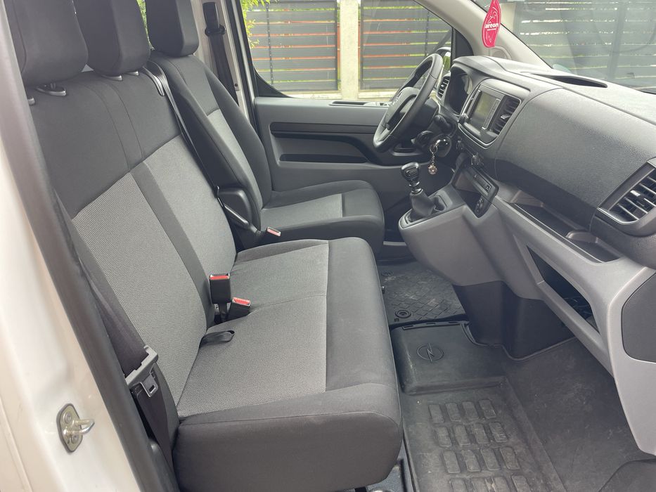 Opel Vivaro 10/2021,2.0 litri Diesel,75000 km